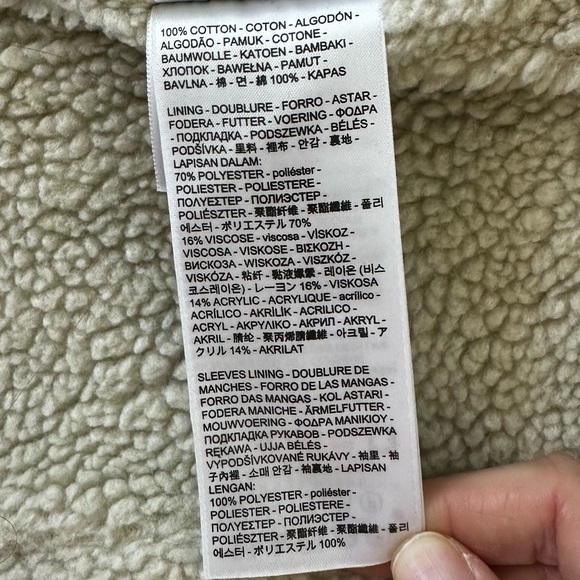 Levi’s Originals Women’s Sherpa Trucker Jacket - Picture 9 of 13